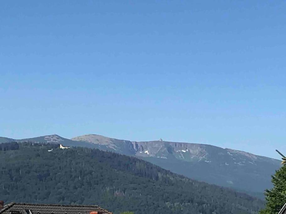Sweet Home Cieplice Mountain View Apartament By The Main Park And Thermal Pools Еленя-Гура Экстерьер фото