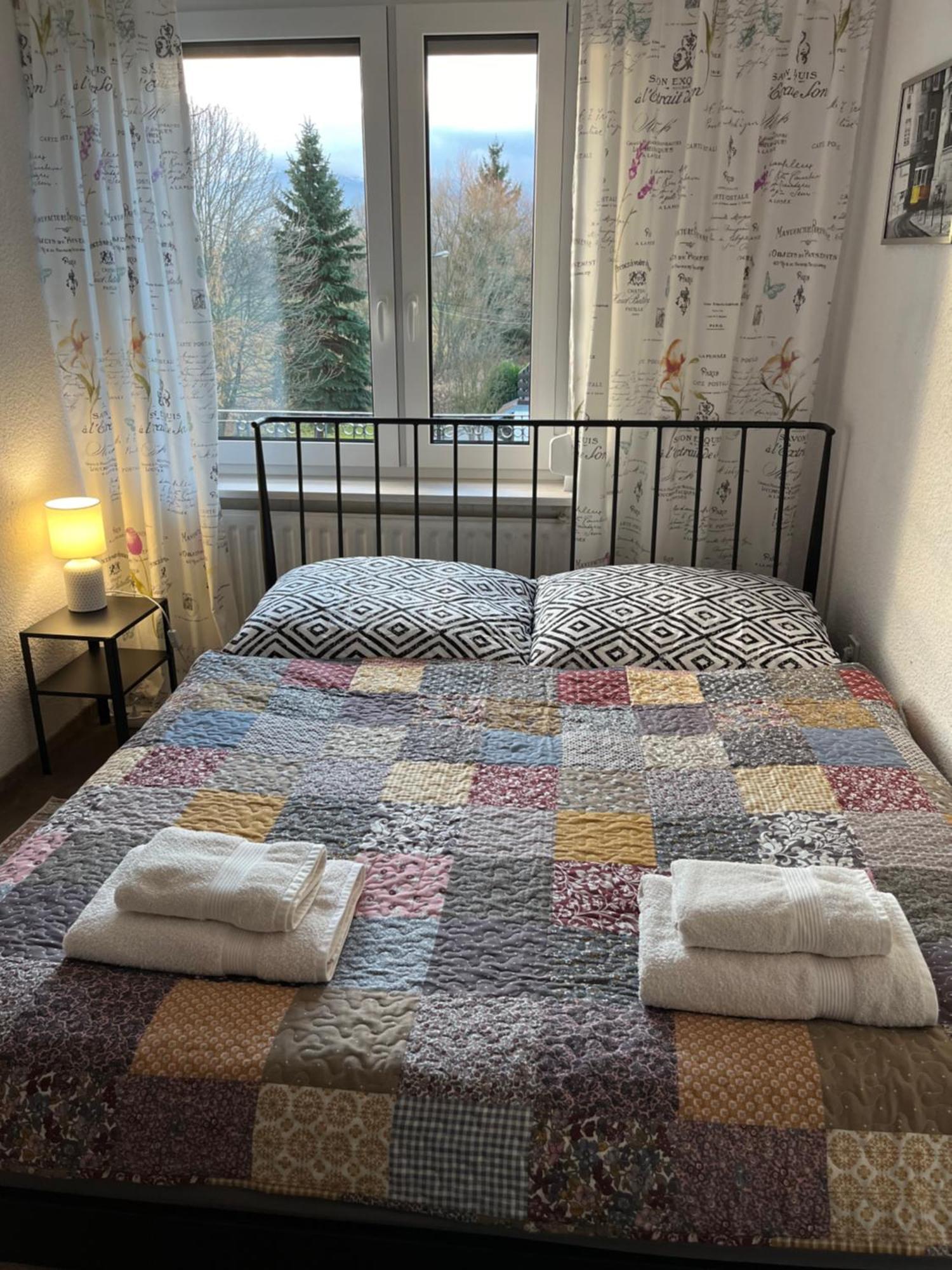 Sweet Home Cieplice Mountain View Apartament By The Main Park And Thermal Pools Еленя-Гура Экстерьер фото