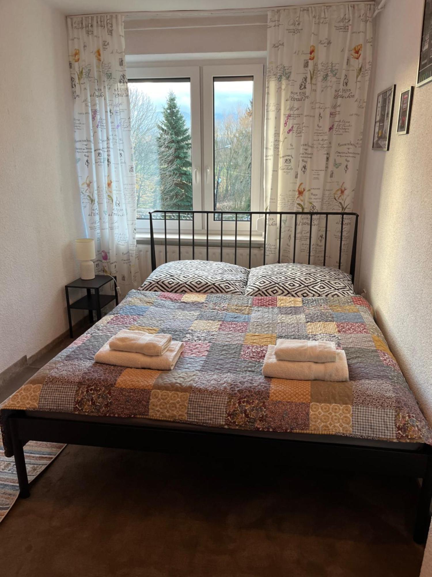 Sweet Home Cieplice Mountain View Apartament By The Main Park And Thermal Pools Еленя-Гура Экстерьер фото